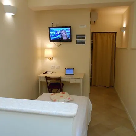 Atlantic Hotel 3*